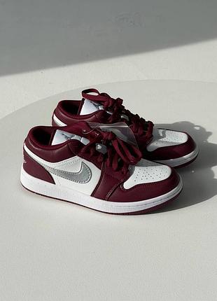Air jordan 1 low cherrywood red