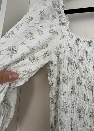 Сукня в квіточку h&m 2