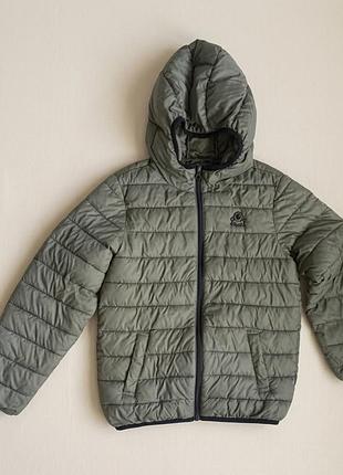 Дитяча куртка united colors of benetton 140 см (8-9 років) хакі стьобана з капюшоном демісезонна осіння весняна легка