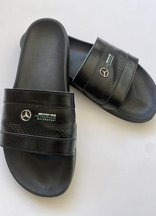 Оригинальные мужские шлепанцы puma mercedes-amg petronas motorsport / черные сланцы шлепки пума мерседес оригинал