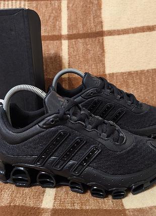 Новые кроссовки adidas megaride