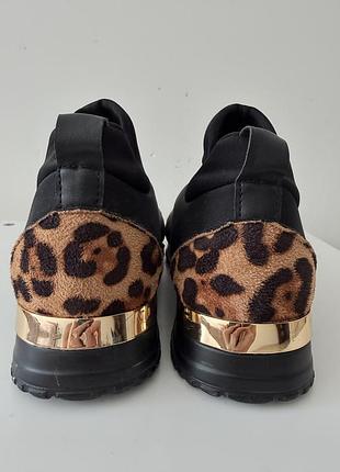 Кросівки жіночі 🐆 3