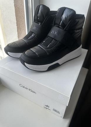 Зимові чоботи calvin klein , оригінал . 41-42 .