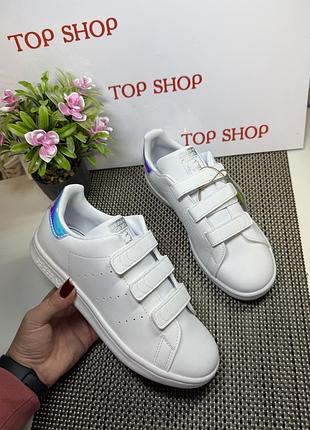 Оригінальні нові дитячі кросівки adidas
