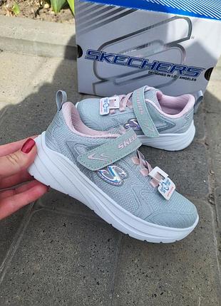 Кроссовки на девочку skechers