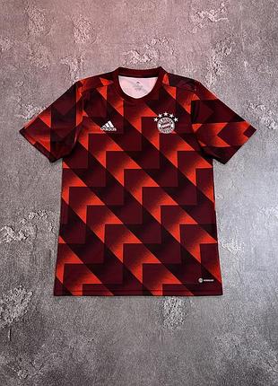 Футболка adidas fc bayern munich m розмір оригінал ідеальний стан