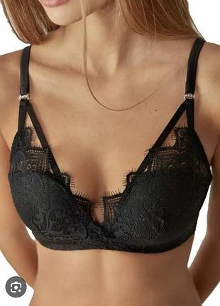 Бюстгальтер intimissimi.