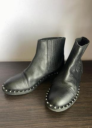 Ботинки asos с заклёпками