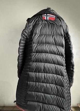 Жіночий пуховик bergans 6