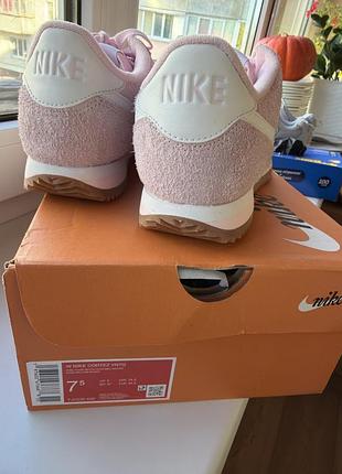 Оригінальні кросівки nike 2