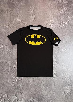 Спортивна футболка under armour batman розмір xl оригінал стан відмінний чоловіча