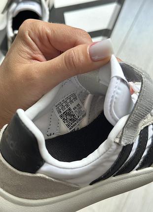 Кеди adidas 17,5 см. устілка 5