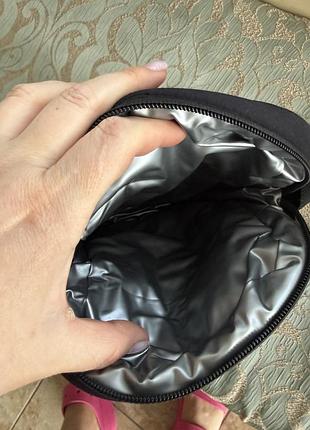 Добротна сумочка холодильник від avent 4