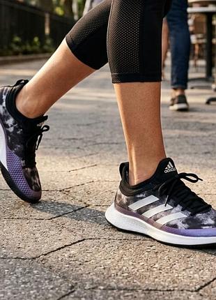 Кросівки adidas жіночі