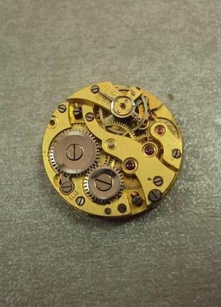 Часы наручные циферблат и механизм швейцария №347 3