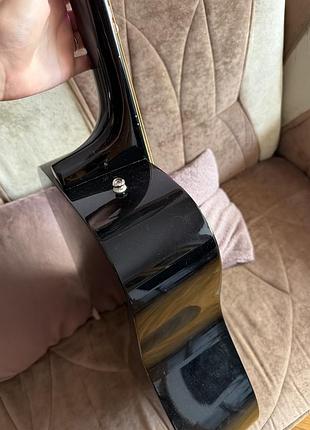 Акустичга гітара fender 5