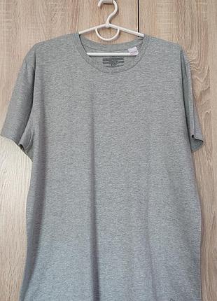 Стильна базова футболка calvin klein у сірому кольорі футболочка розмір l- xl