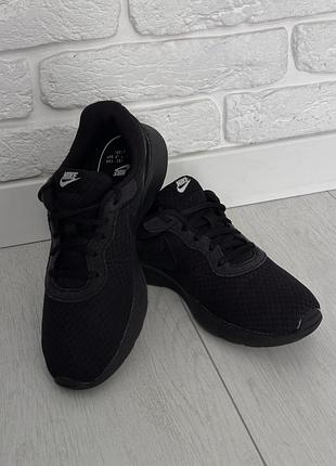 Кросівки nike 4