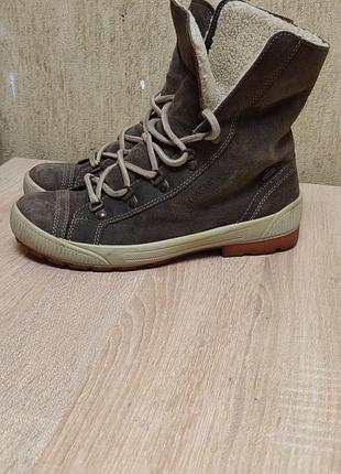 Жіночі черевики legero на gor-tex