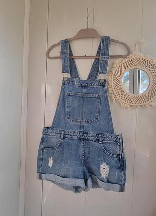 Pull&bear джинсовый комбинезон м шортами 2