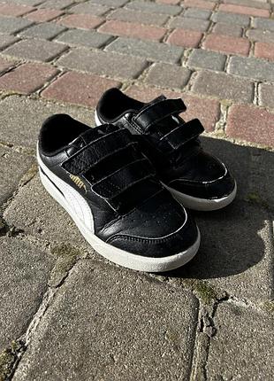 Кросівки puma дитячі.
