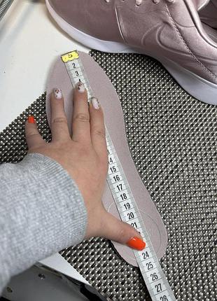 Оригінальні кросівки nike new 3