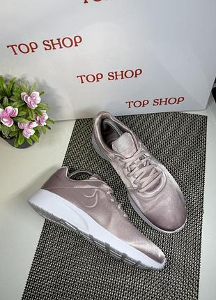 Оригинальные кроссовки nike new
