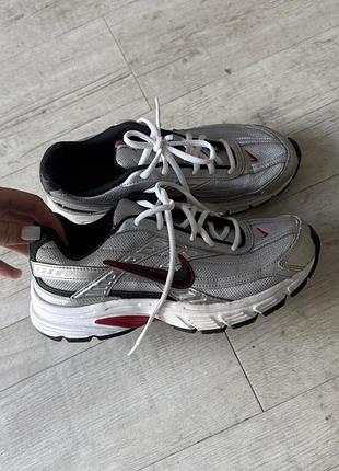 Кросівки nike initiator metallic red