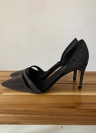 Сяючі туфлі-лодочки zara basic collection у стразах 39 розмір 25 см