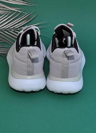 Кроссовки adidas оригинал 5