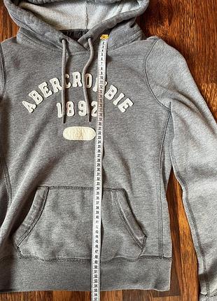 Сіре худі abercrombie & fitch 2