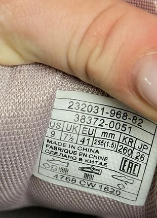 Жіночі кросівки levi’s 10