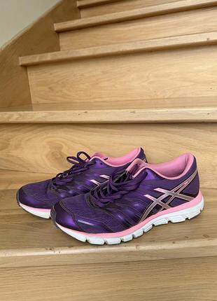Кроси asics