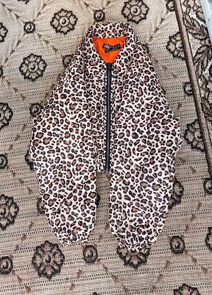 Zara укороченный бомбер хс с 4