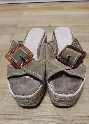Шлепанцы на платформе zara