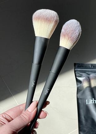 Набор кистей lithe beauty essential face brush set