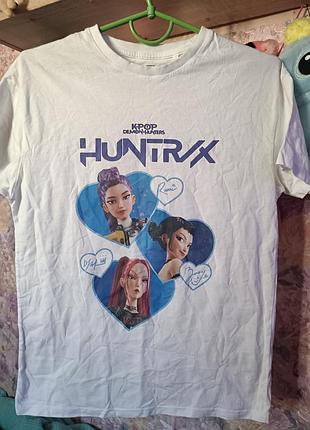 Huntrix футболка или хс-с и есть другие