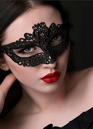 Принцесса маска ажурная кружевная на шёлковых завязках в технике шитья