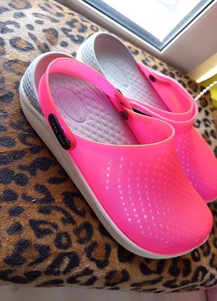 Кроксы женские 3