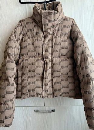 Пуховик balenciaga
