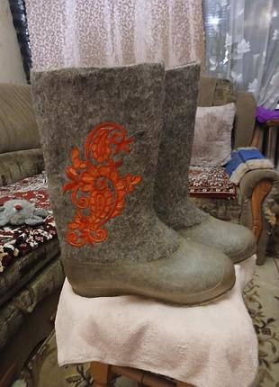 Шерстяные валянки с силиконовыми калошами