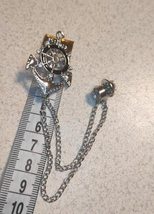 Брошка якор 5