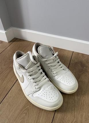 Кросівки nike air jordan розмір 40.5
