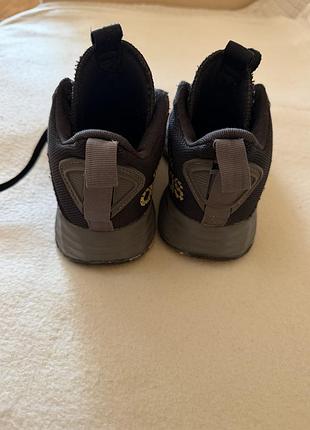 Кросівки adidas 3