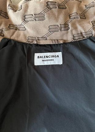 Пуховик balenciaga 5