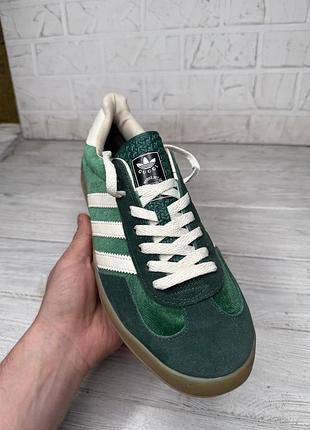 Крутые модные кроссовки adidas gucci 3