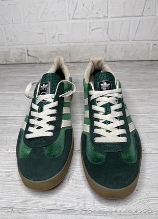 Крутые модные кроссовки adidas gucci 4