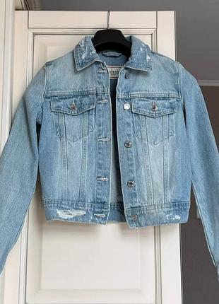 Укороченная джинсовая куртка guess, размер xs, 1000 грн.