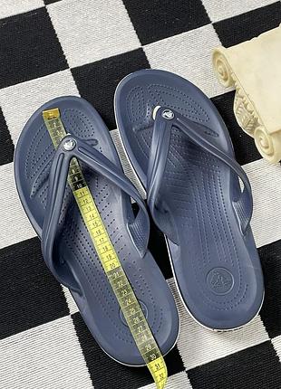 Темно-синие вьетнамки crocs crocband flip 6