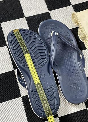 Темно-синие вьетнамки crocs crocband flip 7
